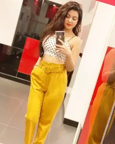 Sulya Escort